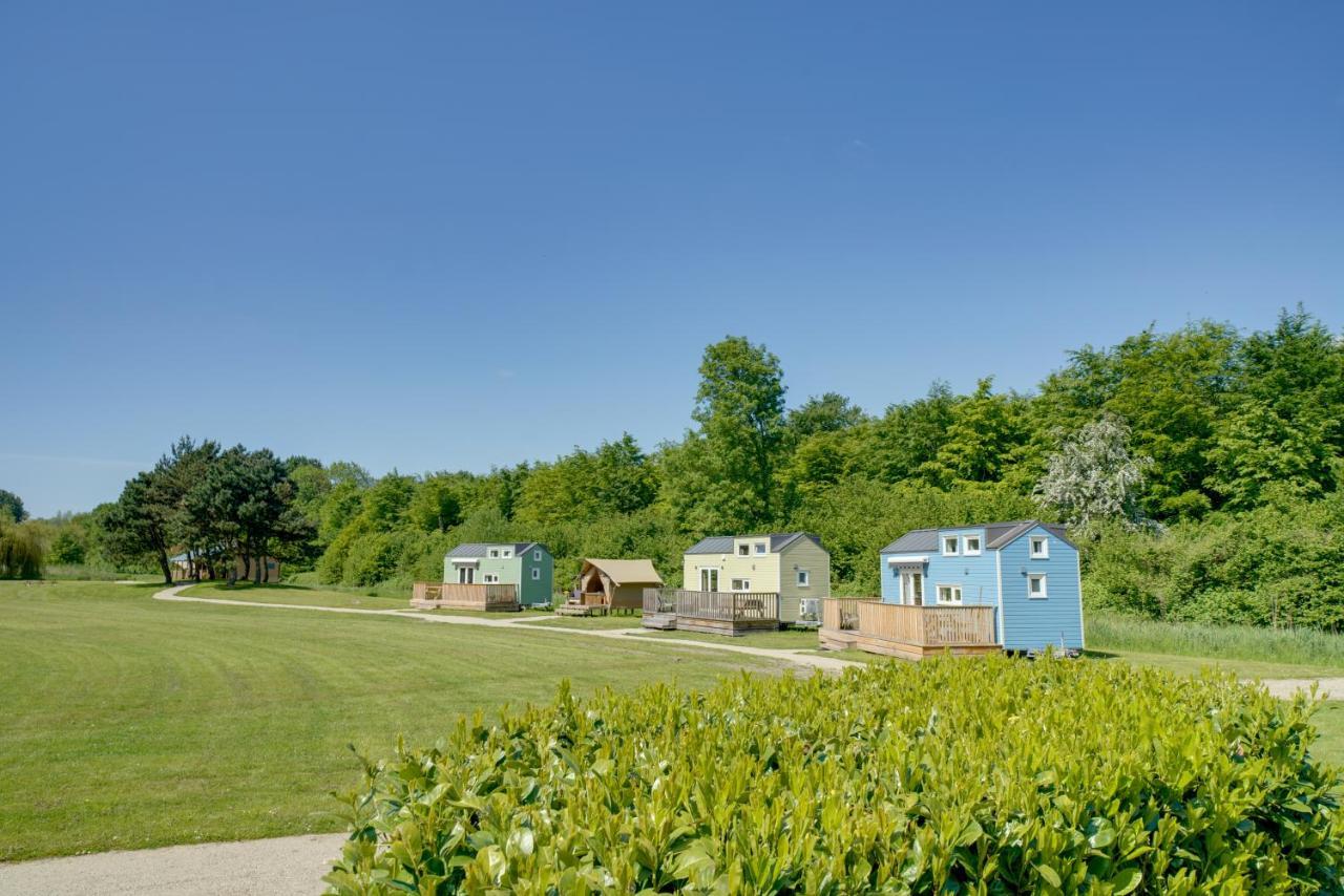 Green Tiny House With Shared Pool ゼーウォルデ エクステリア 写真